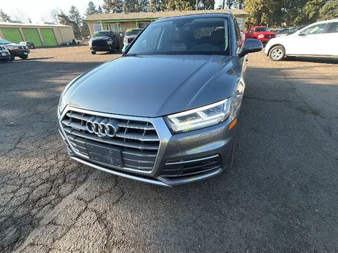 Used 2018 Audi Q5 Prestige AWD/4WD image 7