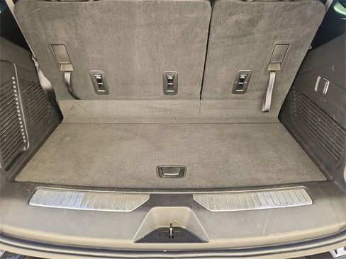 Used 2021 Chevrolet Tahoe Z71 image 26