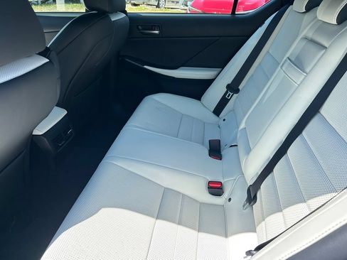 Used 2024 Lexus IS 500 RWD image 16