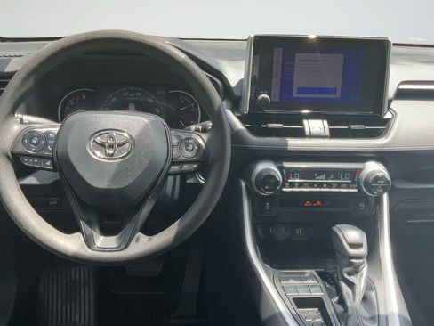 Used 2023 Toyota RAV4 XLE w/ Convenience Package FWD image 13