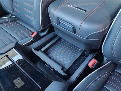 New 2026 GMC Yukon XL AT4 Ultimate image 40