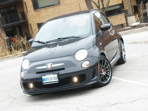 Used 2017 FIAT 500 Abarth image 5