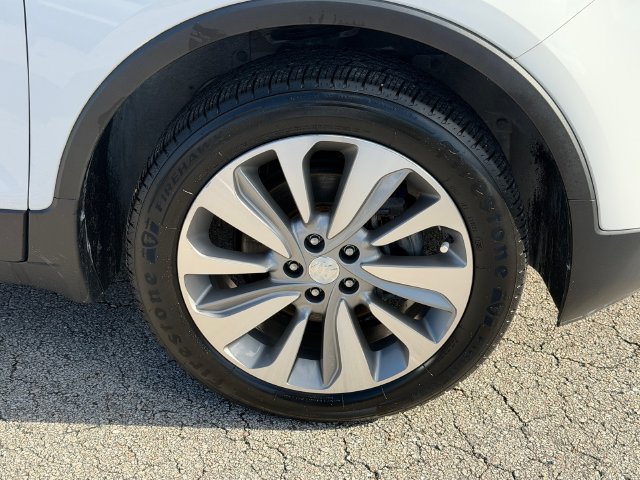 Certified 2020 Buick Encore Preferred FWD image 18