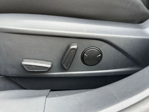 Used 2023 Ford Mustang Mach-E GT image 27