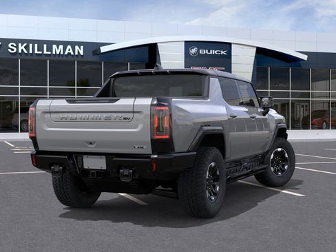 New 2025 GMC Hummer EV 2X w/ Extreme Off-Road Package image 4