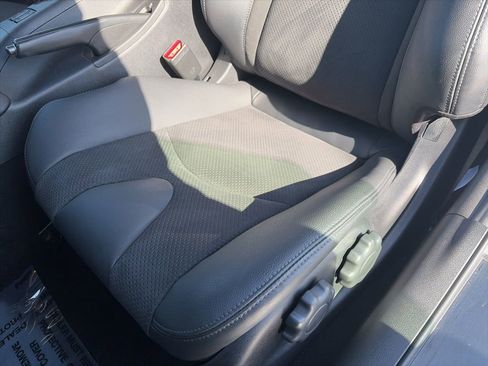 Used 2024 Nissan Z Performance w/ Floor Mat Package image 21