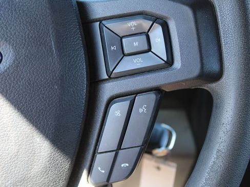 Used 2018 Ford F150 XLT image 26