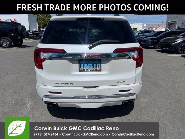 Used 2023 GMC Acadia Denali w/ Denali Ultimate Package AWD/4WD image 7