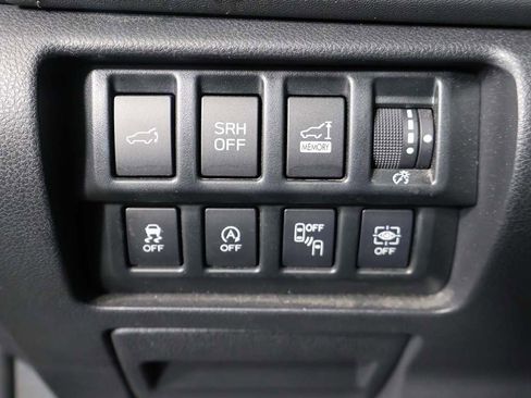 Used 2021 Subaru Forester Touring image 38