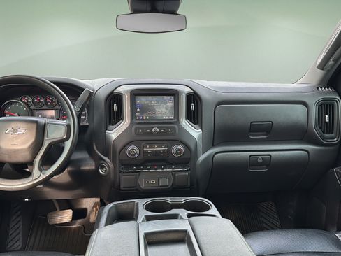 Used 2022 Chevrolet Silverado 1500 Custom Trail Boss AWD/4WD image 9