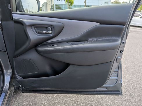 Used 2020 Nissan Murano SL w/ Moonroof Package AWD/4WD image 36