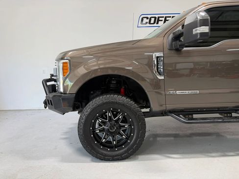 Used 2017 Ford F350 King Ranch w/ King Ranch Ultimate Package AWD/4WD image 10