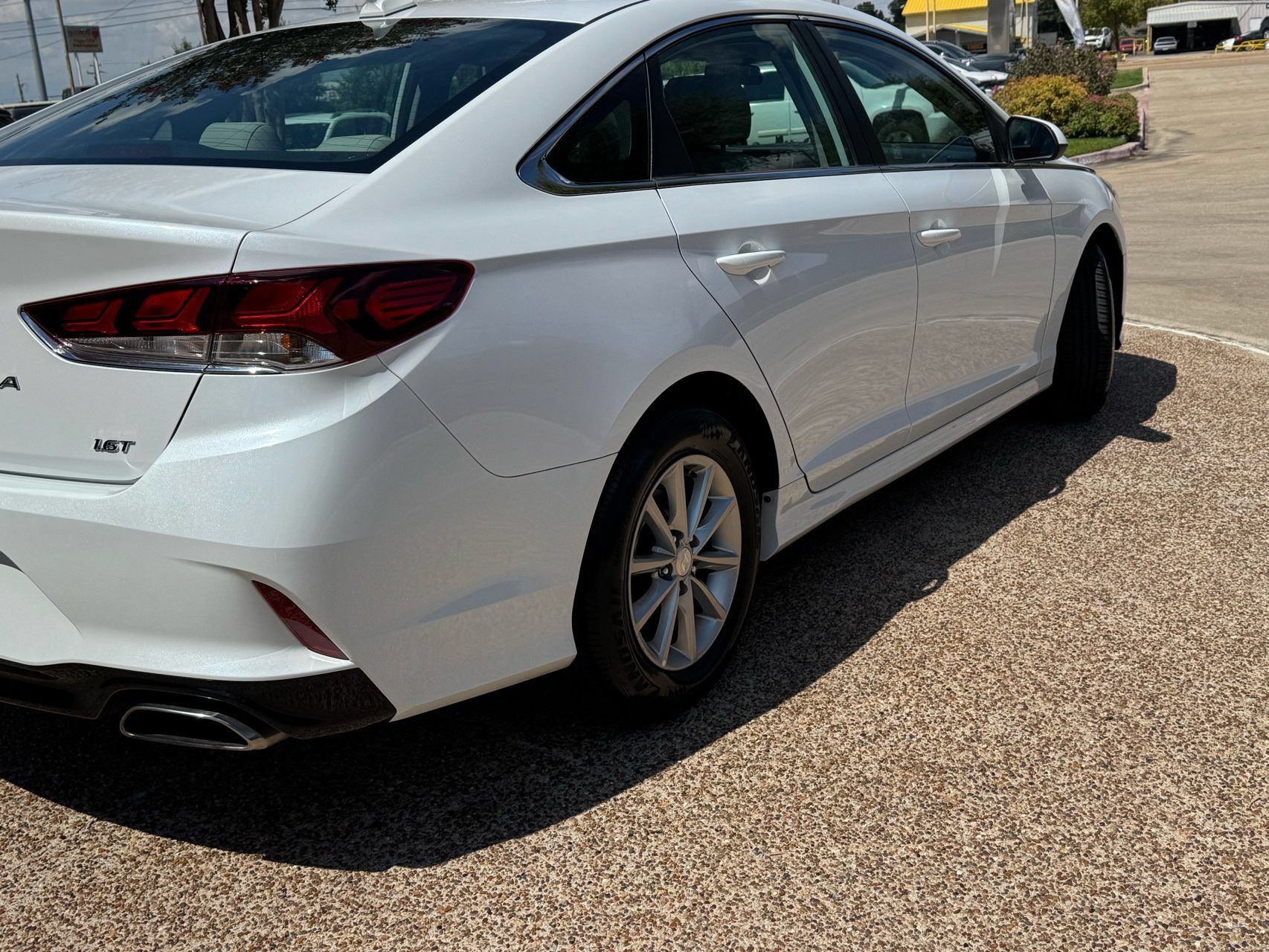 Used 2019 Hyundai Sonata ECO FWD image 3