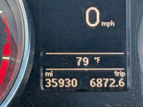 Used 2018 Volkswagen Jetta SE image 9