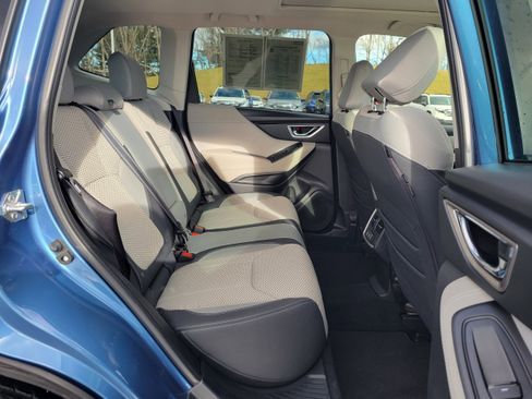 Certified 2022 Subaru Forester Premium image 31