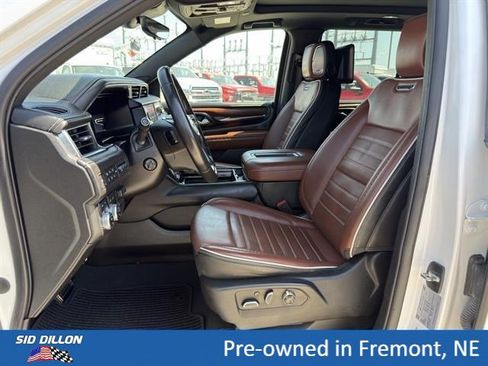 Used 2023 GMC Yukon Denali Ultimate AWD/4WD image 18