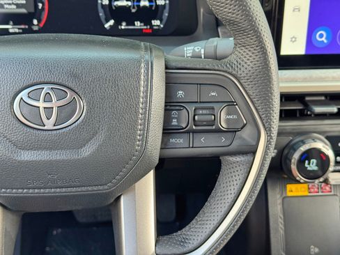 Used 2024 Toyota Tacoma 4x4 Double Cab Hybrid image 22