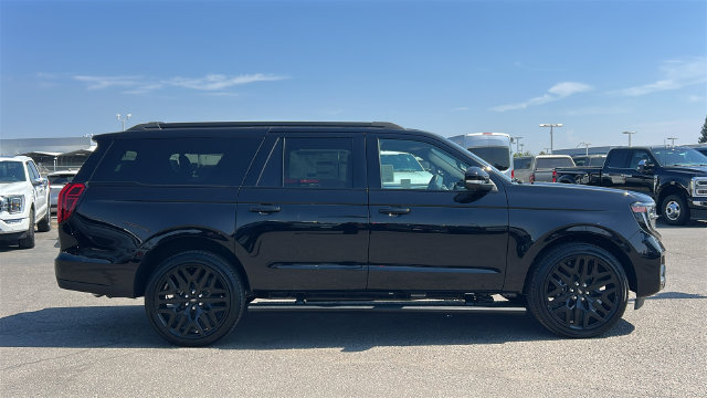 New 2027 Ford Expedition Max Platinum w/ Stealth Performance Package AWD/4WD image 2