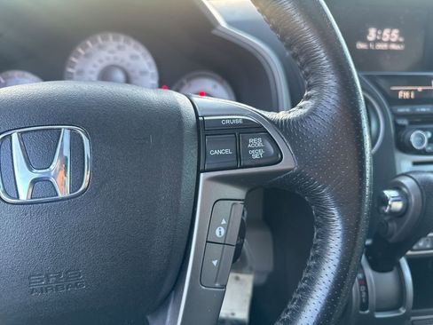 Used 2013 Honda Pilot Touring image 23