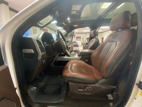 Used 2018 Ford F150 King Ranch w/ Equipment Group 601A Luxury image 28