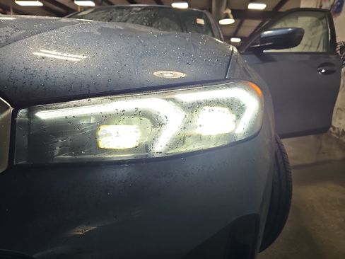 New 2026 BMW 330i Sedan w/ M Sport Package image 33