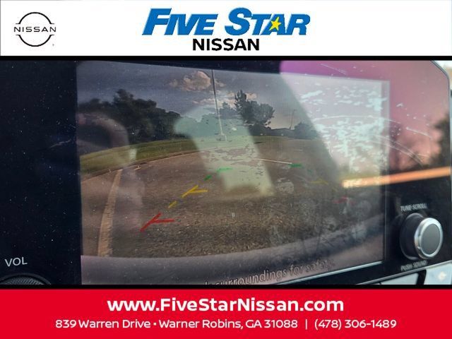 Used 2024 Nissan Pathfinder S FWD image 19