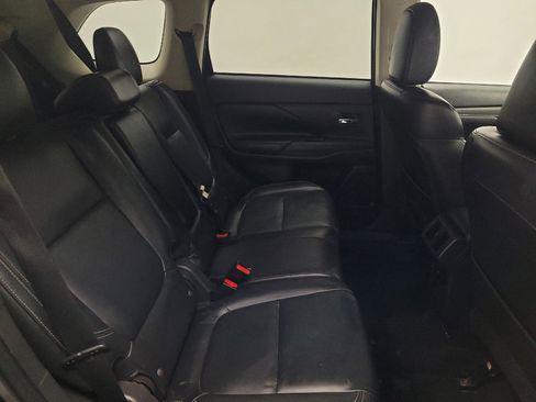 Used 2019 Mitsubishi Outlander GT AWD/4WD image 19
