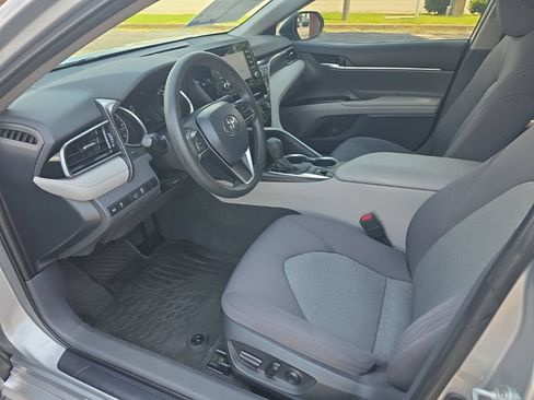 Certified 2022 Toyota Camry LE w/ Convenience Package AWD/4WD image 8