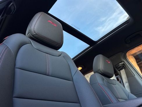 New 2026 Chevrolet TrailBlazer RS w/ Convenience Package image 17