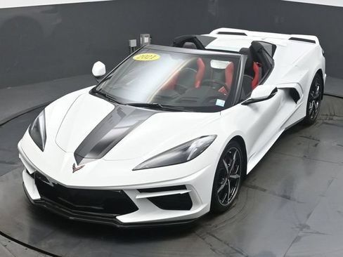 Used 2021 Chevrolet Corvette Stingray Premium Conv w/ Z51 Performance Package RWD image 44