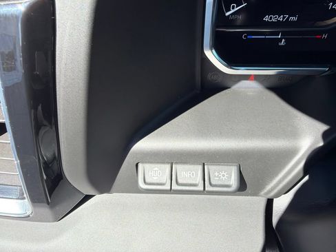 Used 2025 GMC Sierra 1500 Denali AWD/4WD image 14