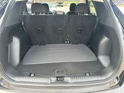 Used 2021 Ford Escape SE image 20