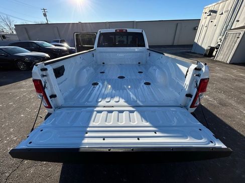Used 2022 RAM 3500 Tradesman AWD/4WD image 35