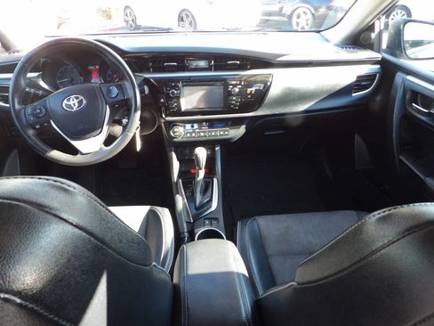 Used 2016 Toyota Corolla S w/ Body Protection Package #1 FWD image 6
