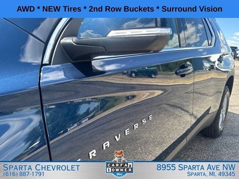 Used 2023 Chevrolet Traverse LT w/ Rear Camera Mirror Package AWD/4WD image 10