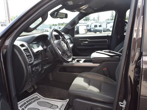 Used 2019 RAM 1500 Big Horn AWD/4WD image 13