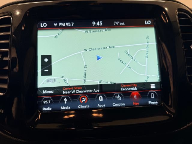 Used 2018 Jeep Compass Limited w/ Navigation Group AWD/4WD image 16