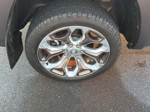 Used 2021 RAM 1500 Limited AWD/4WD image 43