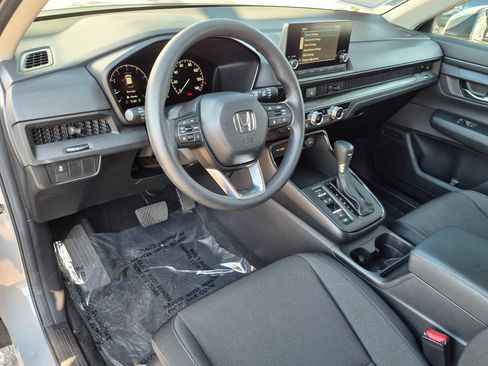 Used 2025 Honda CR-V LX image 12