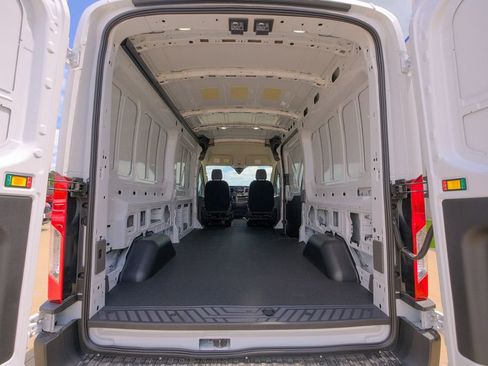 New 2025 Ford Transit 250 148 Medium Roof image 22
