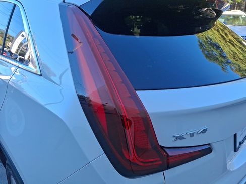 Used 2021 Cadillac XT4 Premium Luxury image 13