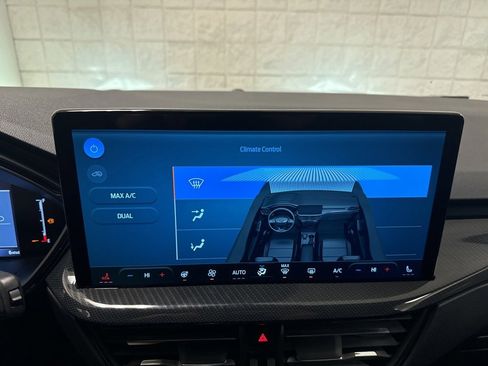 New 2026 Ford Escape ST-Line w/ Tech Pack #1 image 31