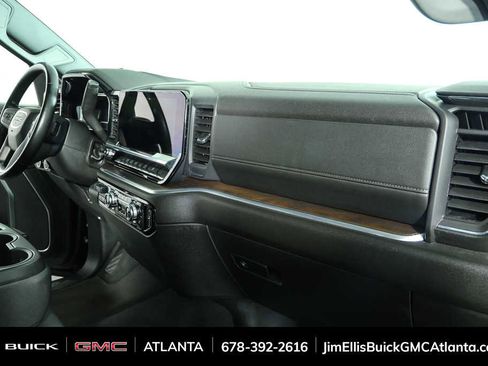 Used 2025 GMC Sierra 1500 SLT AWD/4WD image 22