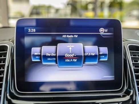 Used 2018 Mercedes-Benz GLS 550 4MATIC image 20