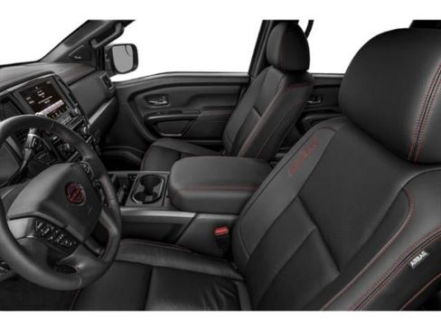 Used 2024 Nissan Titan PRO-4X w/ Pro-4x Convenience Package AWD/4WD image 9