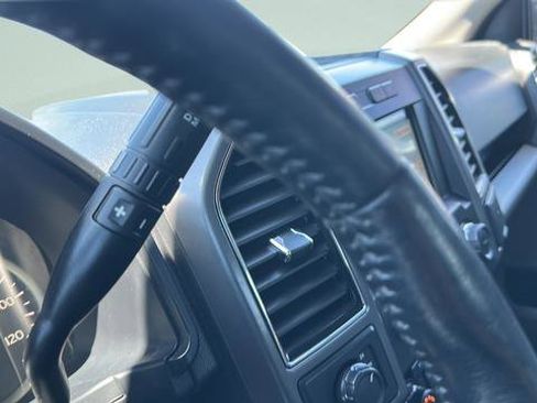 Used 2018 Ford F150 XLT w/ Equipment Group 302A Luxury AWD/4WD image 17