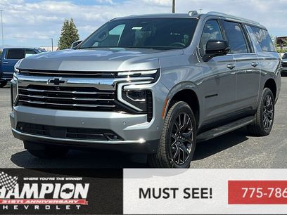 New 2026 Chevrolet Suburban LT w/ Comfort Package