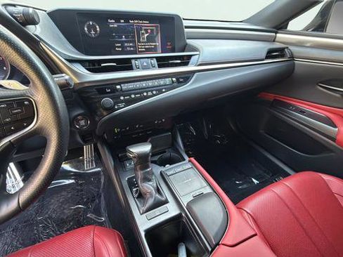 Used 2019 Lexus ES 350 F Sport w/ Accessory Package 2 FWD image 15