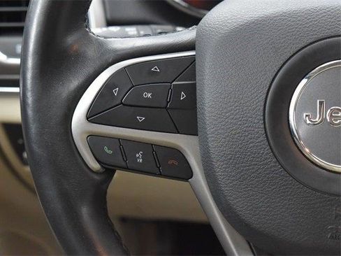 Certified 2020 Jeep Grand Cherokee Limited image 16