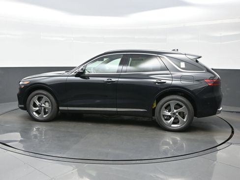 New 2026 Genesis GV70 2.5T Advanced image 3